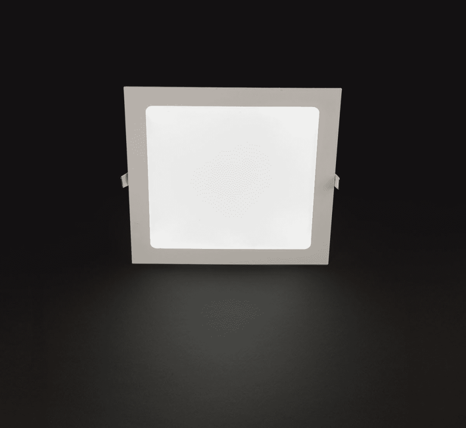 Noas 18W  Sıva Altı Kare Slim Panel Beyaz Işık