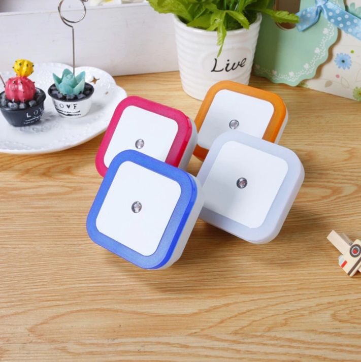 Cata 1W Fişli Fotoselli Gece Lambası Beyaz Işık