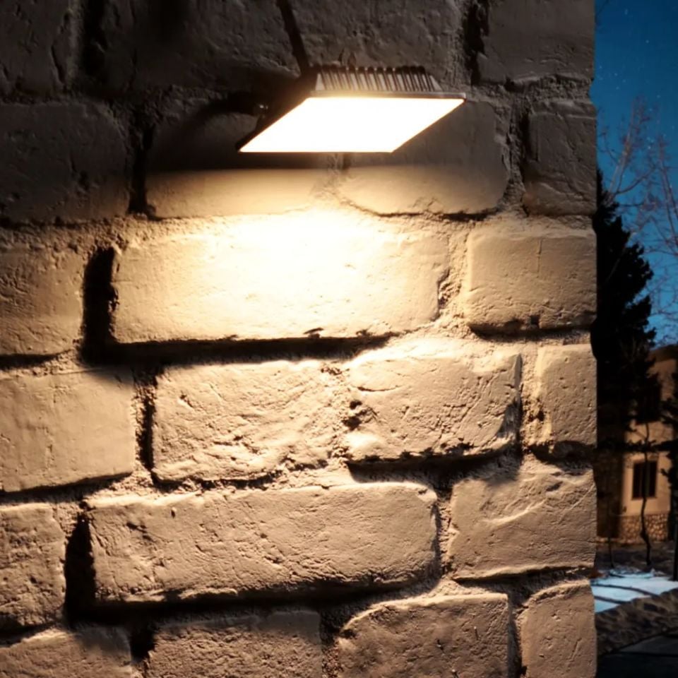 NOAS 100W ULTRA SLİM LED PROJEKTÖR  GÜNIŞIĞI