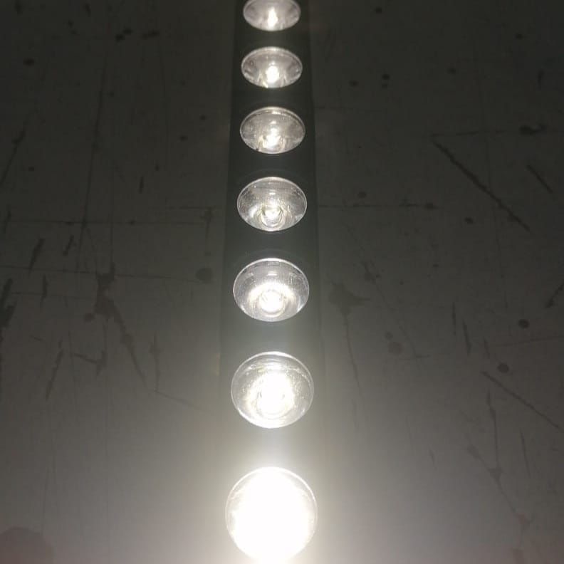 36W 100Cm Wallwasher 4000k