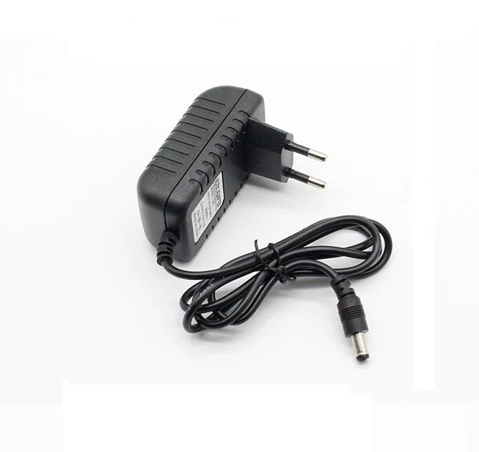 Cata 12Volt 3,5 Amp Fişli Adaptör