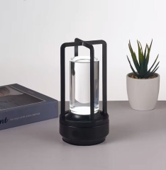 Cata Vegas Şarjlı Masa Lambası Siyah