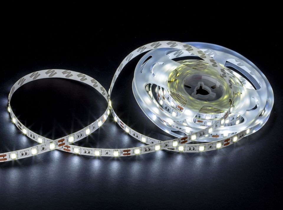 Cata 12V 60 Çipli Şerit Led  İç Mekan Beyaz Işık (5 METRE)